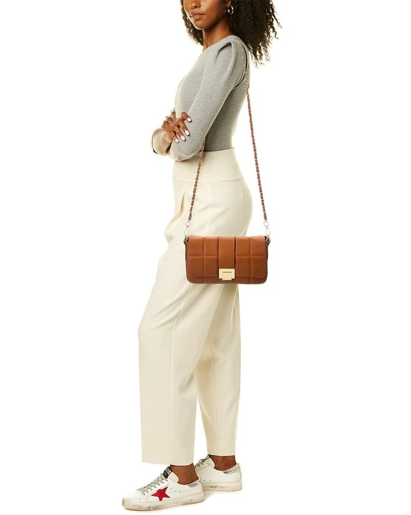 商品Italian Leather|Italian Leather Shoulder Bag,价格¥788,第4张图片详细描述