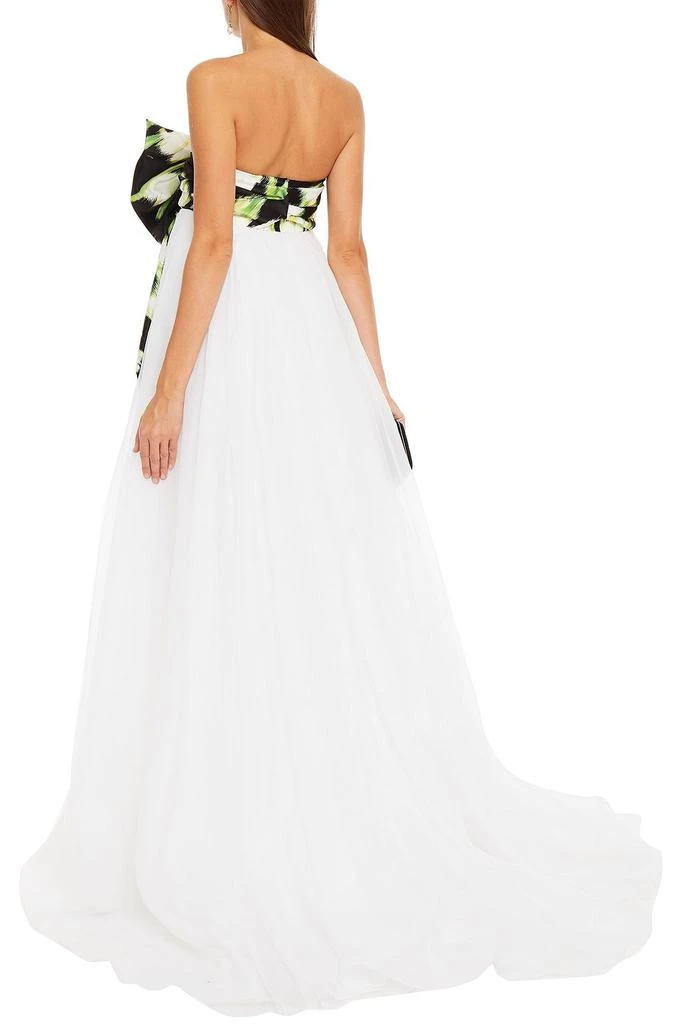 商品Carolina Herrera|Strapless knotted duchesse satin-paneled silk-organza gown,价格¥7784,第1张图片