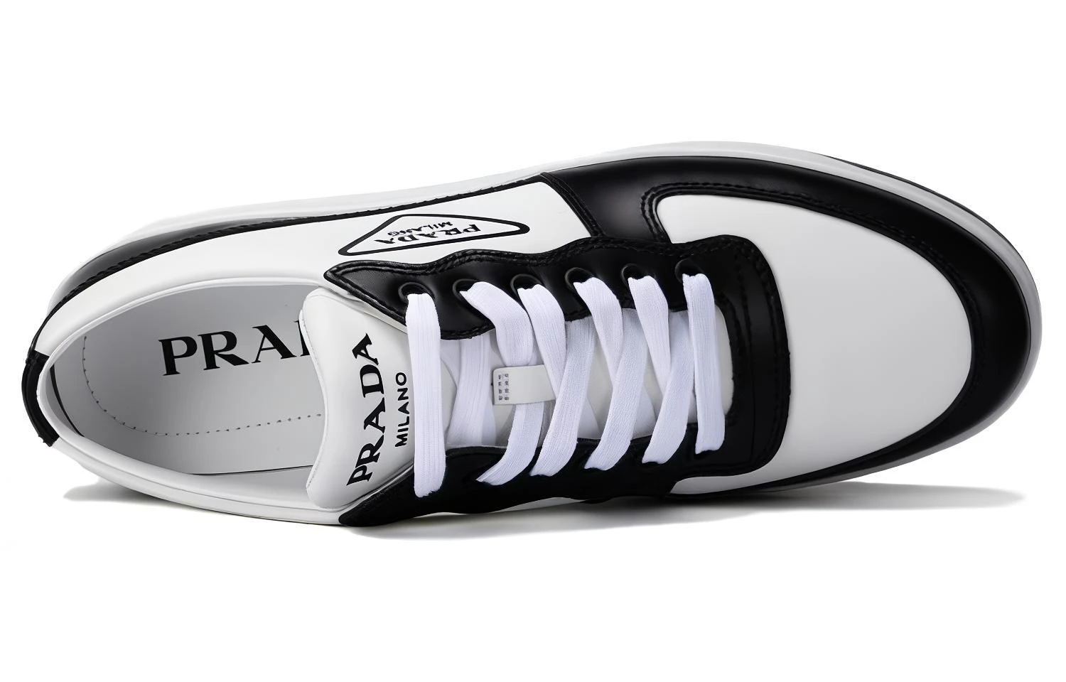 商品[国内直发] Prada|普拉达 舒适百搭 低帮 板鞋 女款 黑白色,价格¥6578,第4张图片详细描述