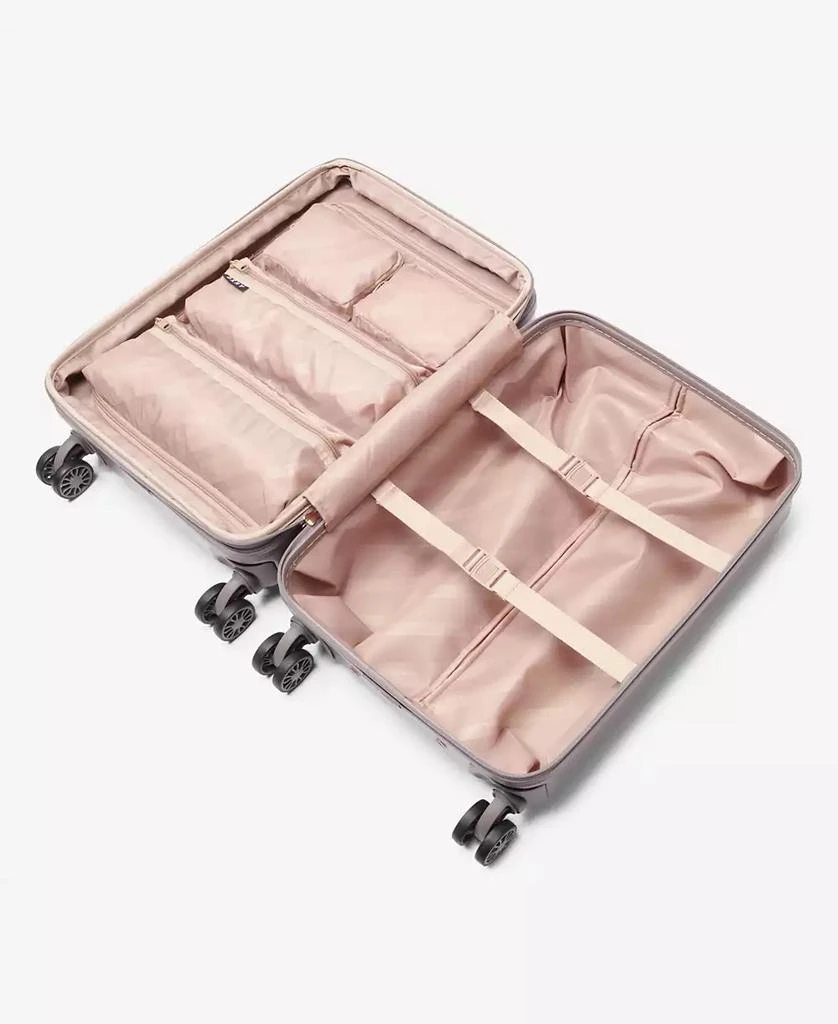 CLOSEOUT! Nyc 20" Upright Carry-on 商品