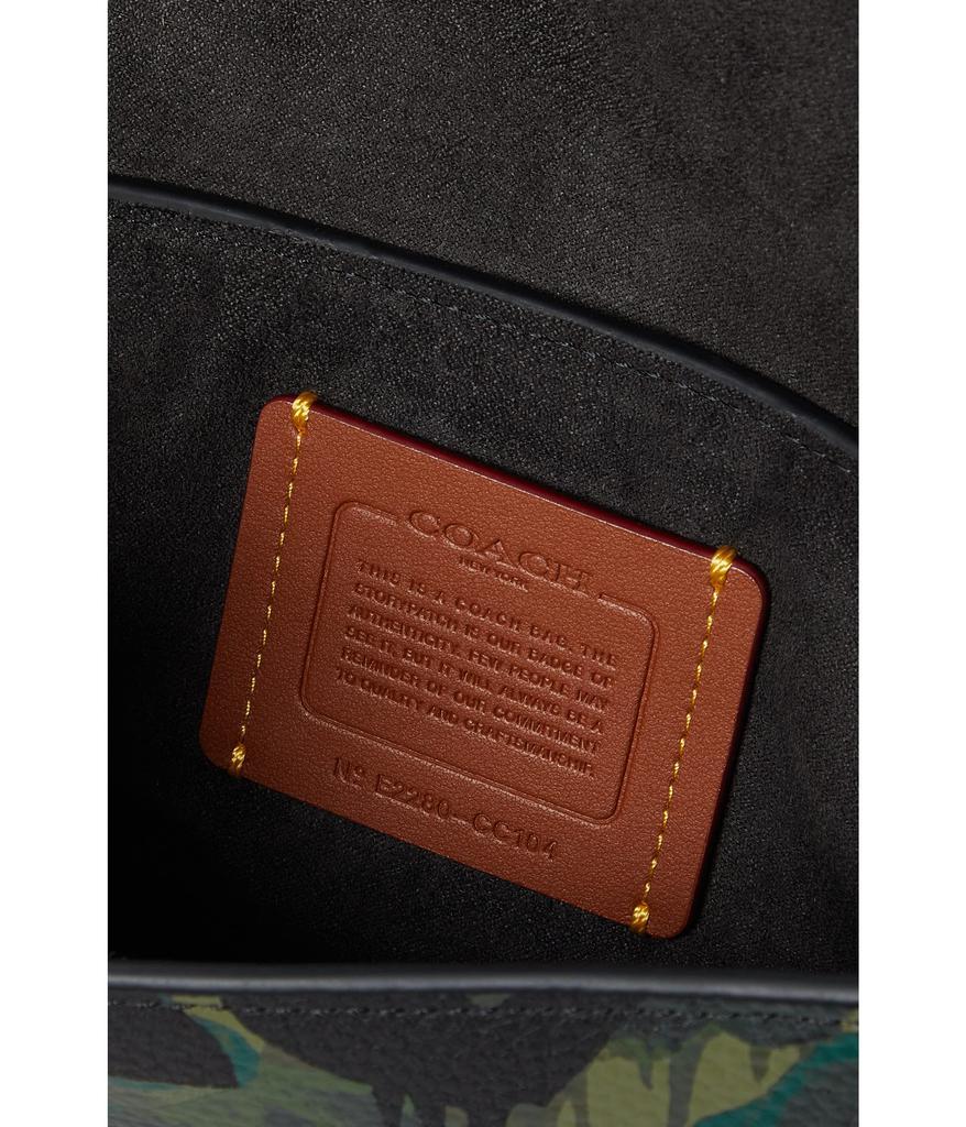 商品Coach|Soft Tabby Crossbody 18 in Camo Print Leather,价格¥2942,第5张图片详细描述