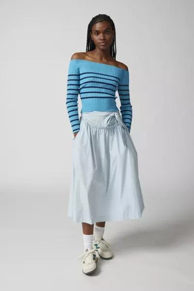 商品Urban Outfitters|UO Tessa Buttoned Off-The-Shoulder Sweater,价格¥76,第3张图片详细描述