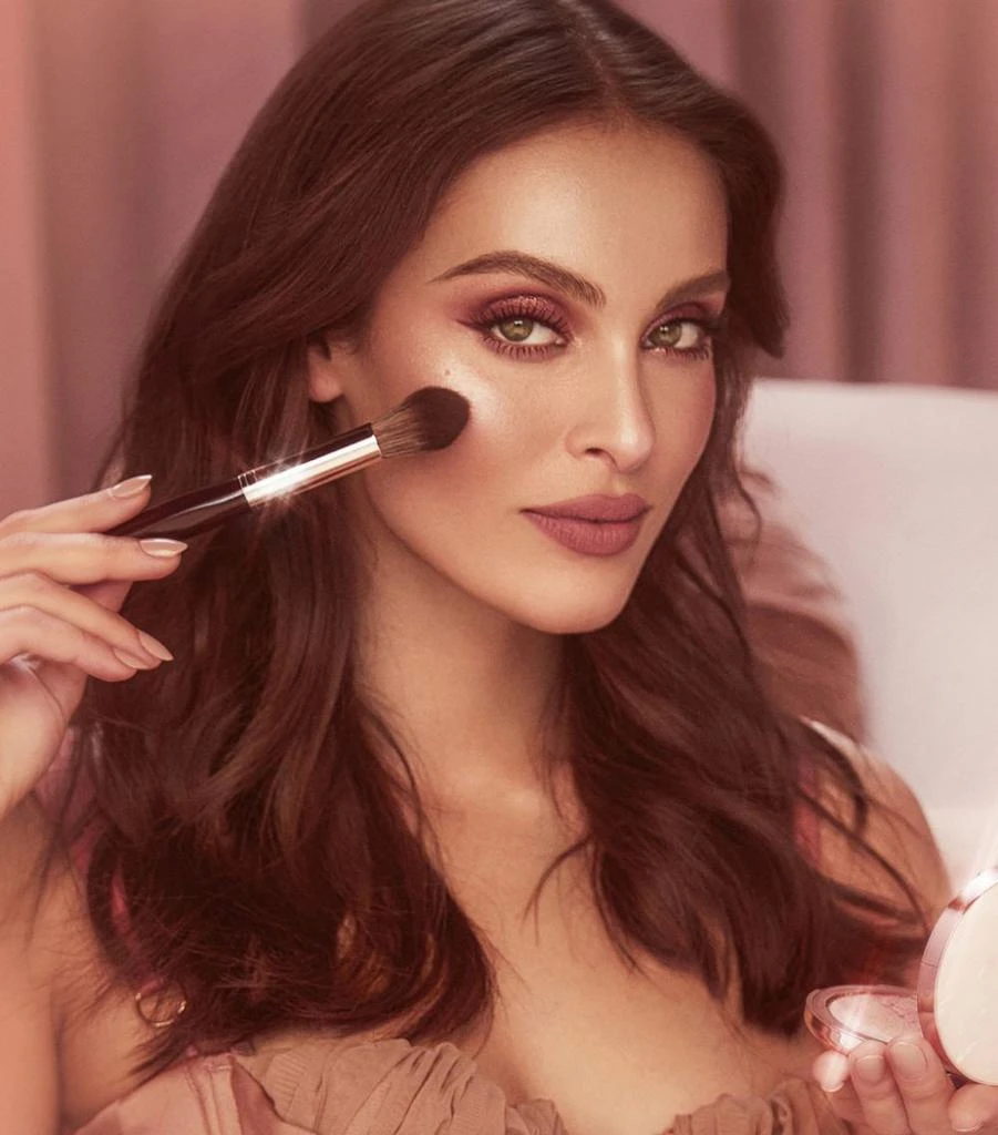商品Charlotte Tilbury|Pillow Talk Multi-Glow Highlighter,价格¥330,第5张图片详细描述