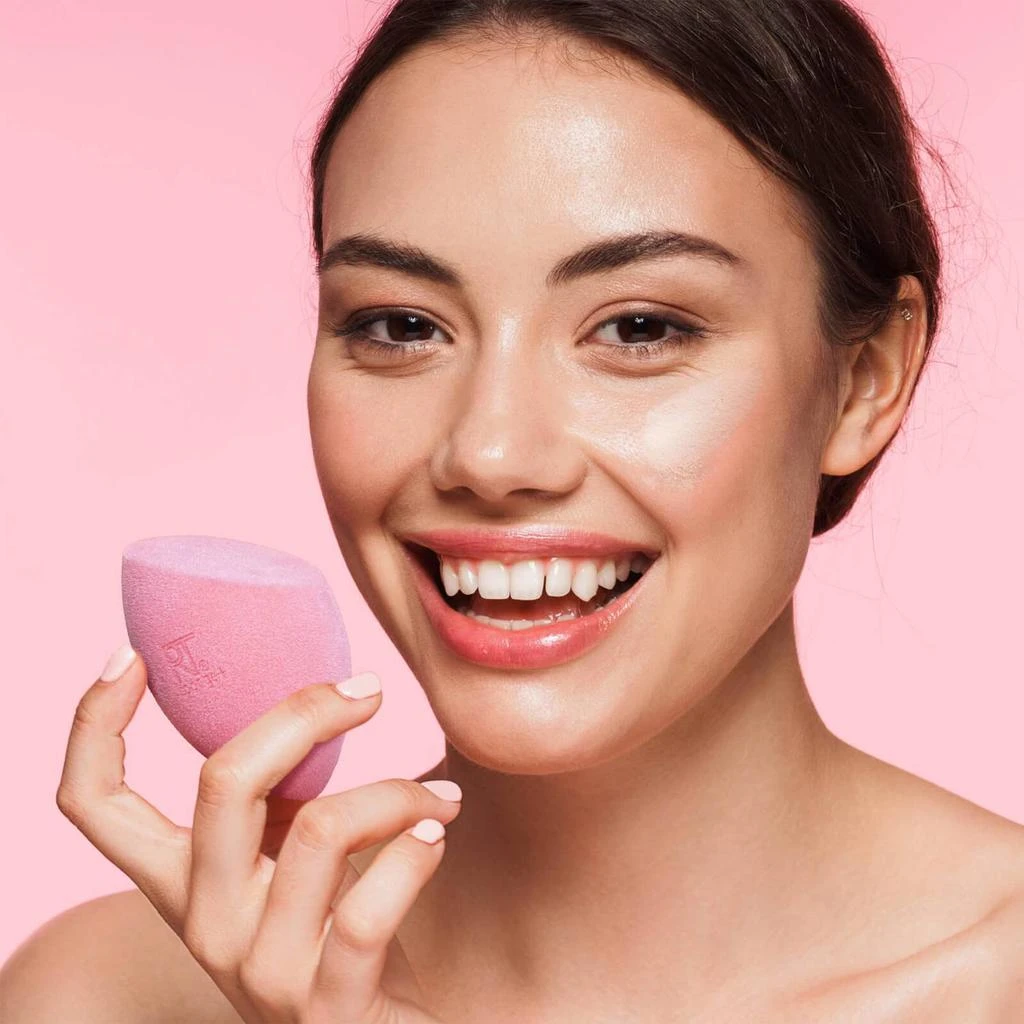 Real Techniques Miracle Complexion Makeup Sponge and Miracle Powder Sponge 商品