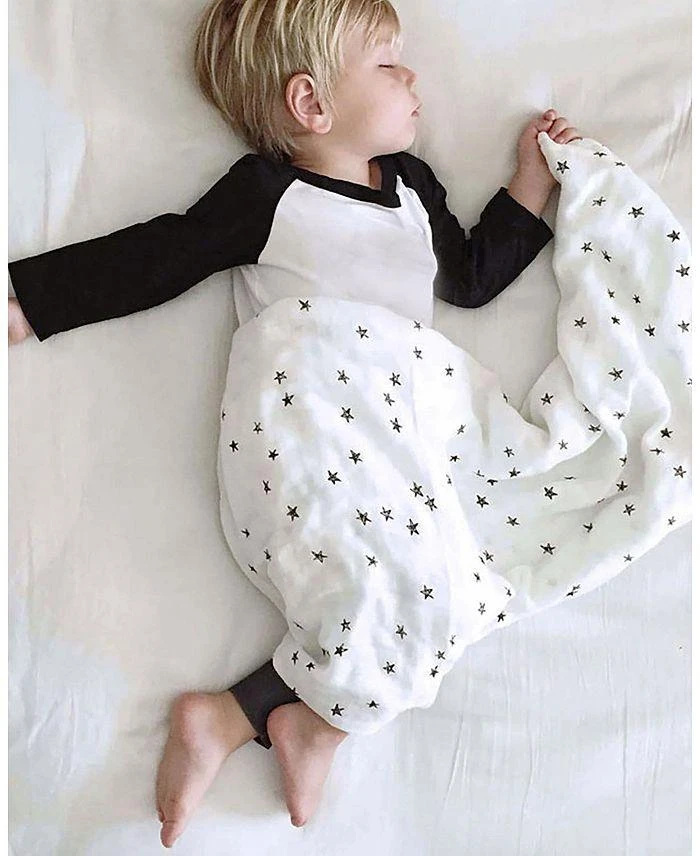 商品Wee Gallery|Organic Cotton Swaddle Blanket - Stars,价格¥142,第3张图片详细描述