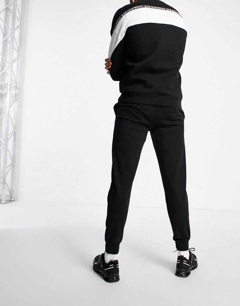 Armani EA7 core ID logo joggers in black商品第3张图片规格展示