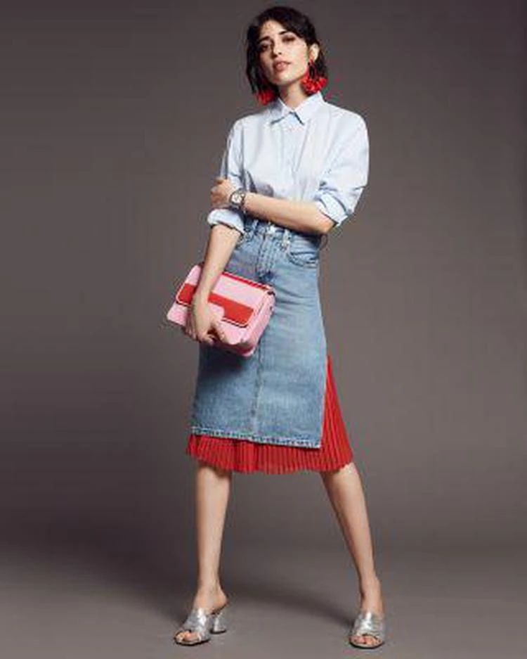 商品Levi's|Slit Denim Skirt in Blue Waves,价格¥437,第3张图片详细描述