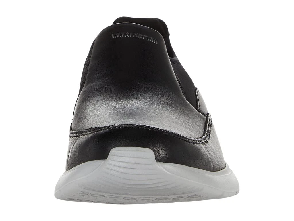 Total Motion Active Slip-On 商品