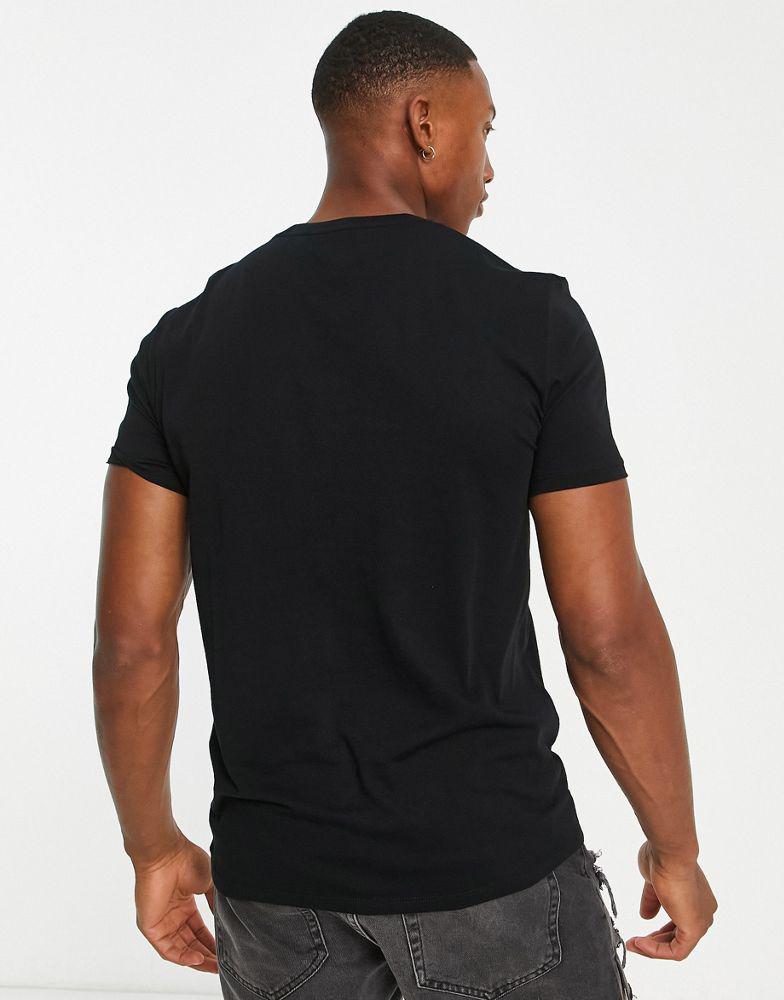 Armani Exchange small logo t-shirt in black商品第2张图片规格展示