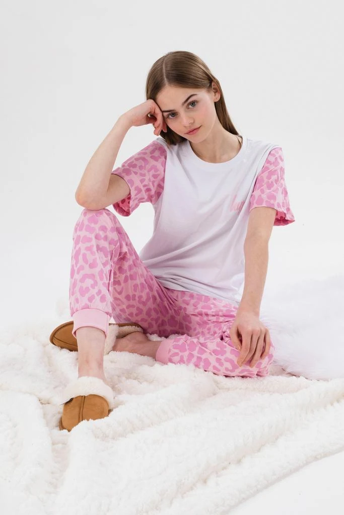 商品HYPE GIRLS|HYPE GIRLS PINK LEOPARD SCRIPT PJ'S,价格¥261,第1张图片
