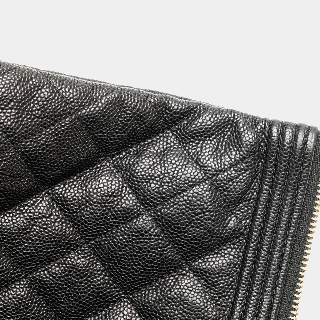 Chanel Black Caviar Quilted Boy O Case Medium Clutch Bag 商品