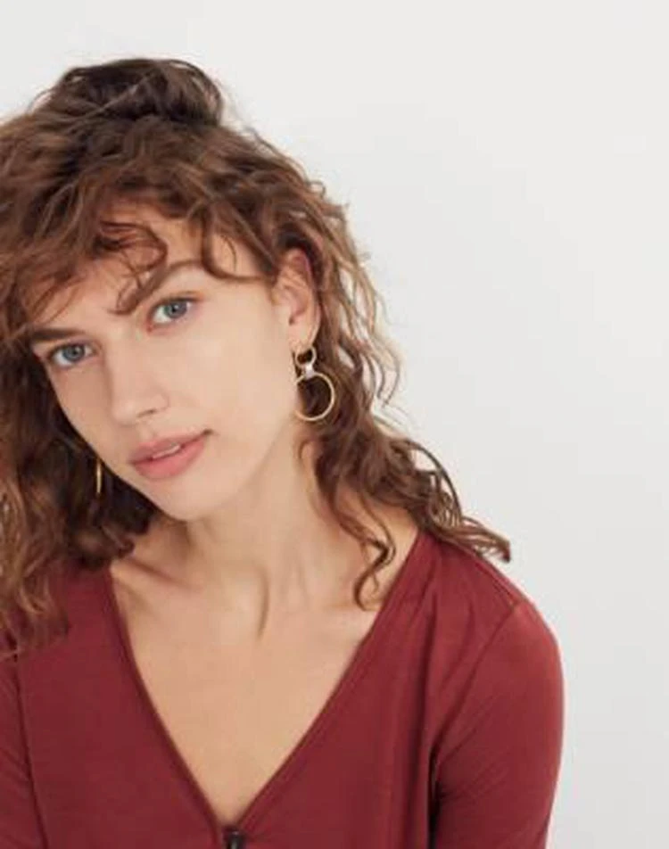 商品Madewell|Encircle Hoop Earrings,价格¥134,第2张图片详细描述