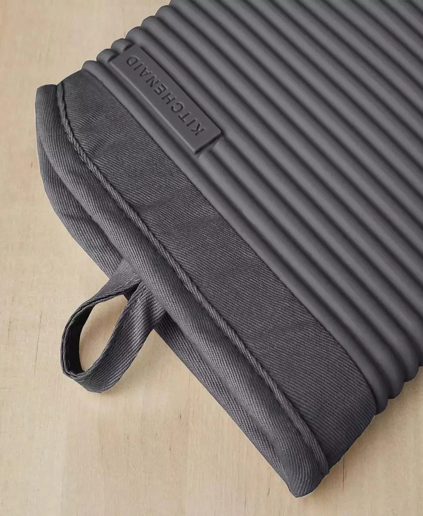 商品KitchenAid|Ribbed Soft Silicone Oven Mitt Set, 2 Piece,价格¥408,第2张图片详细描述