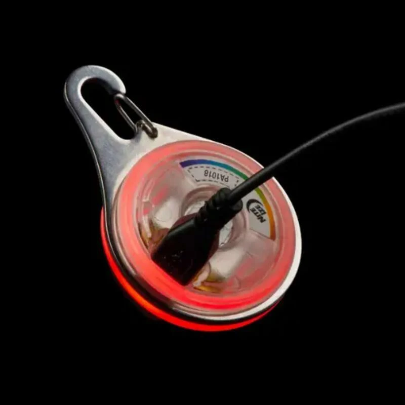 商品Nite Ize|SpotLit XL Rechargeable Collar Light,价格¥167,第2张图片详细描述