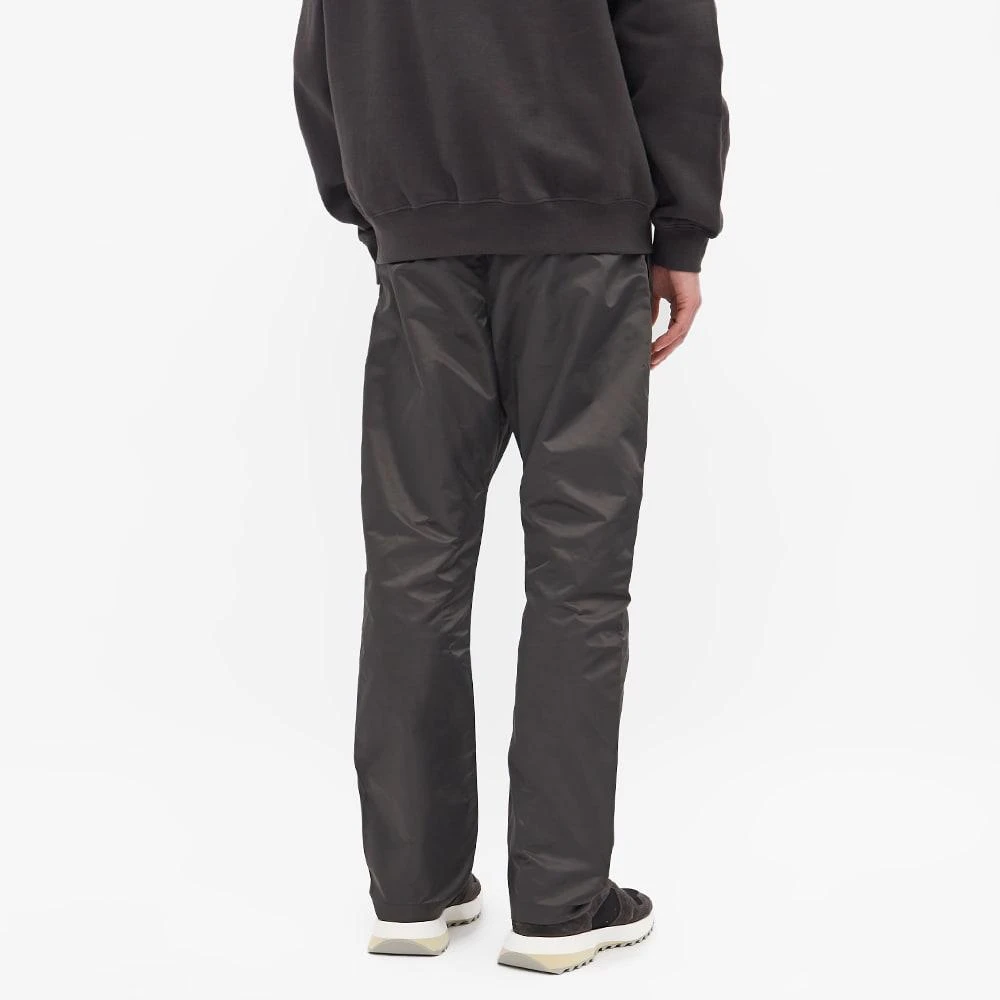 商品Essentials|Fear of God ESSENTIALS Relaxed Trouser - Iron,价格¥916,第3张图片详细描述