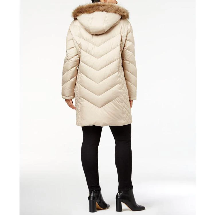 商品Kenneth Cole|Plus Size Faux-Fur-Trim Quilted Down Coat,价格¥749,第2张图片详细描述