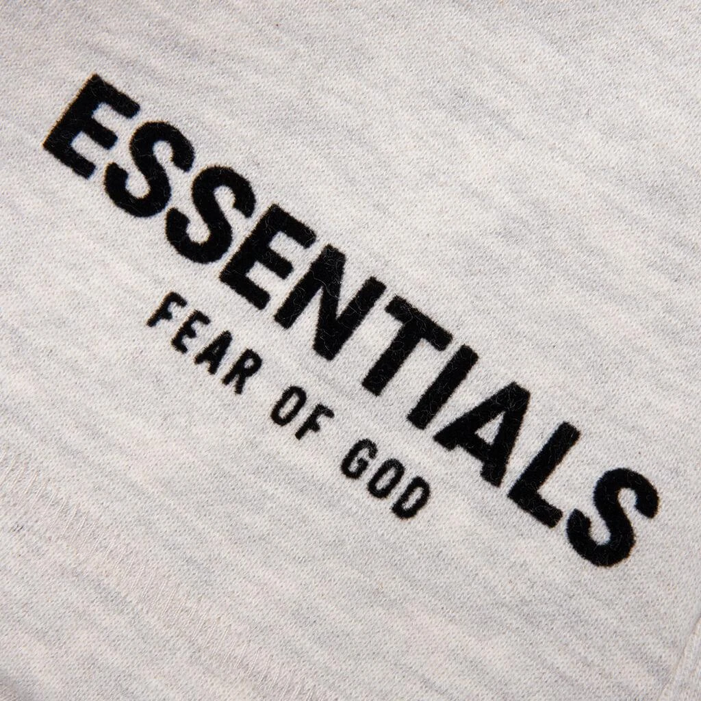 商品Essentials|Essentials Kid's Core Sweatshort - Light Oatmeal,价格¥380,第4张图片详细描述