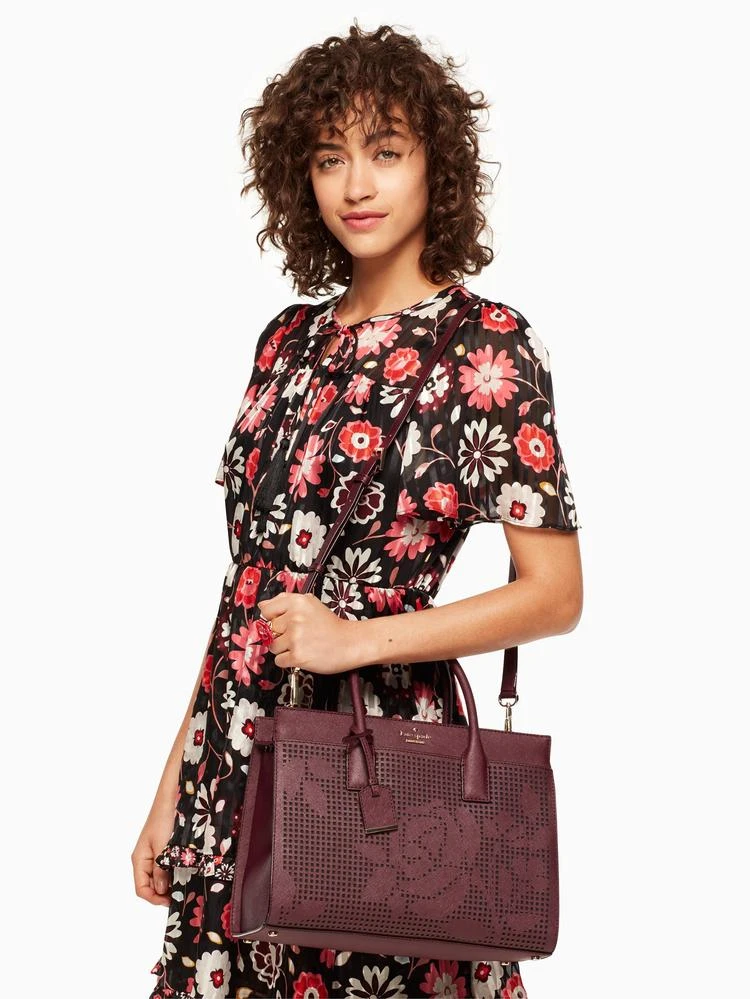 商品Kate Spade|cameron street perforated candace 网格手拎包,价格¥1908,第3张图片详细描述