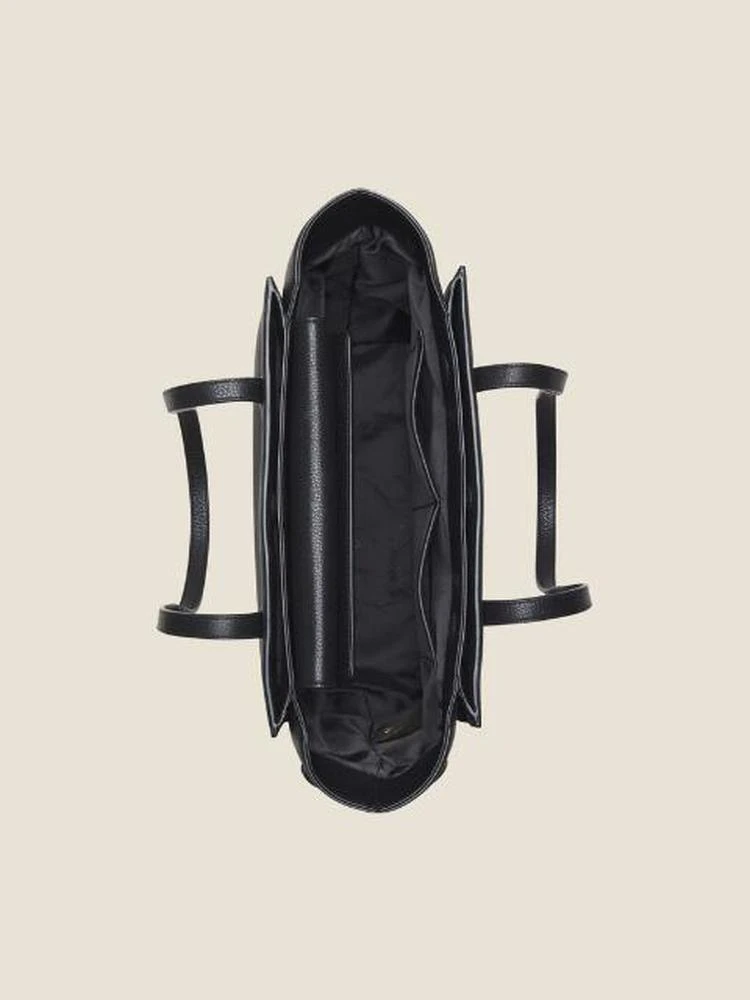 商品DKNY|Pebbled Leather East West Tote,价格¥1890,第3张图片详细描述