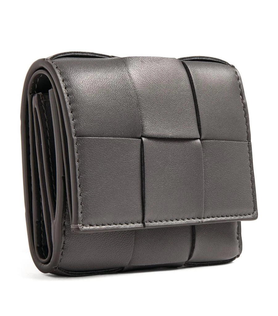 商品Bottega Veneta|Leather Intreccio Trifold Wallet,价格¥5152,第3张图片详细描述