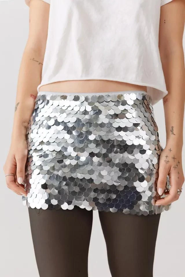 商品Urban Outfitters|UO Zinnia Sequin Low-Rise Mini Skirt,价格¥151,第2张图片详细描述