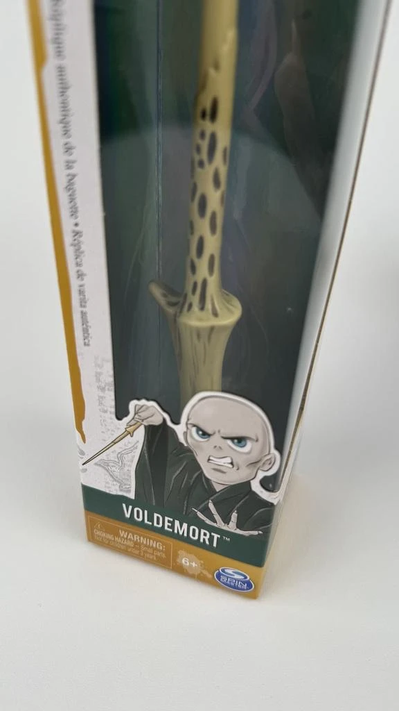 商品Harry Potter Wizarding World Spellbinding Wands - 3-Pack,价格¥342,第2张图片详细描述