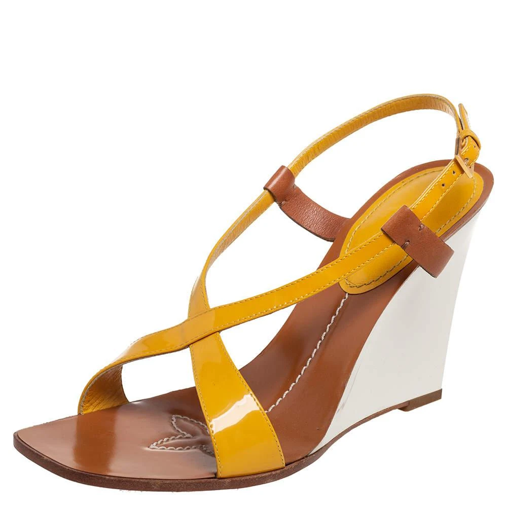 商品[二手商品] Louis Vuitton|Louis Vuitton Yellow Patent Leather Wedge Cross Strap Slingback Sandals Size 40.5,价格¥1921,第1张图片