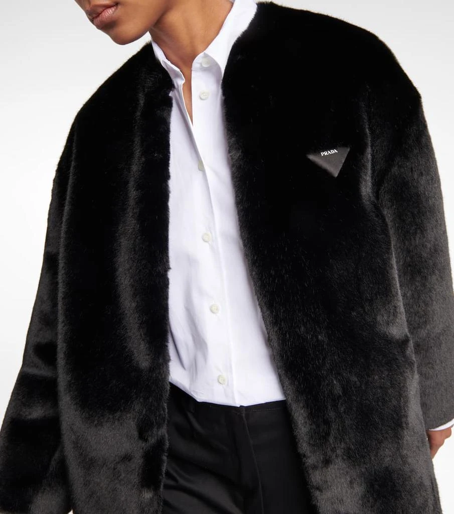 商品Prada|Faux fur coat,价格¥27876,第4张图片详细描述