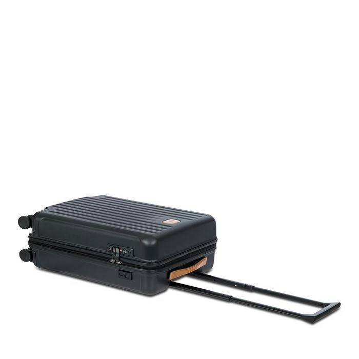Capri 2.0 21" Carry-On Spinner Suitcase 商品