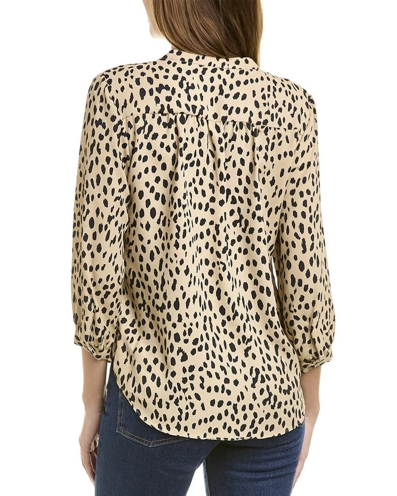 商品Vince Camuto|Vince Camuto Animal Print Blouse,价格¥268,第2张图片详细描述