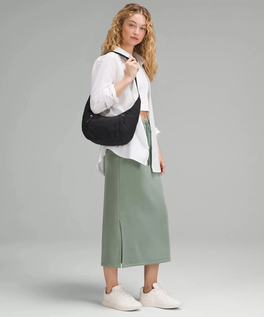 商品Lululemon|Slouchy Sling Bag 6L,价格¥552,第2张图片详细描述