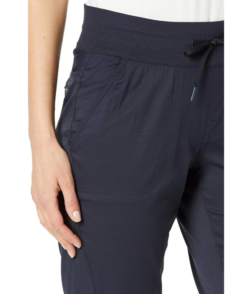 商品The North Face|Aphrodite Motion Pants,价格¥475,第3张图片详细描述