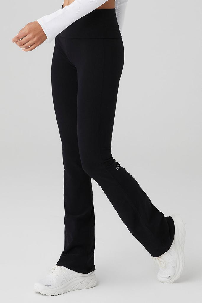 Alosoft Low-Rise Foldover Bootcut Legging - Black商品第3张图片规格展示