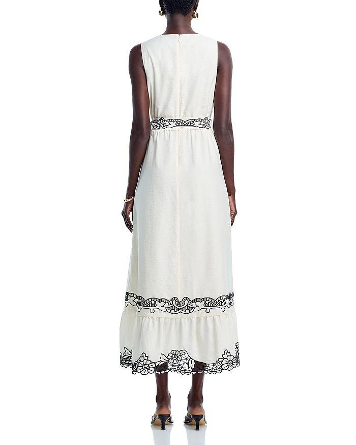 商品Tahari|Poppy Embroidered Maxi Dress,价格¥3665,第4张图片详细描述