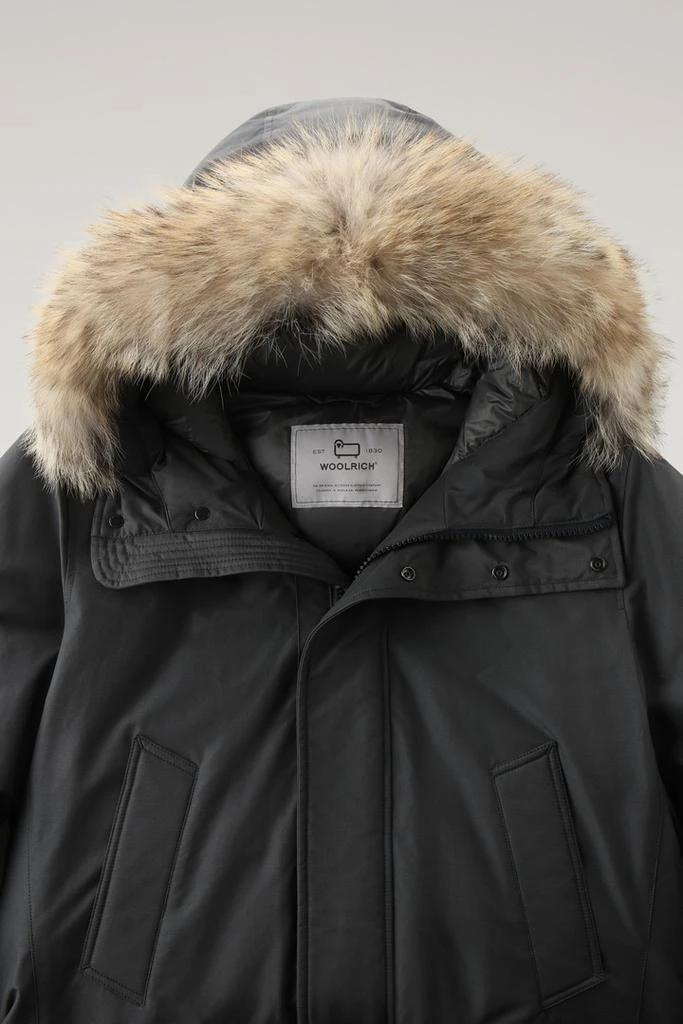 商品Woolrich|Polar Parka in Ramar Cloth with High Collar and Fur Trim - Men - Green,价格¥6478,第2张图片详细描述