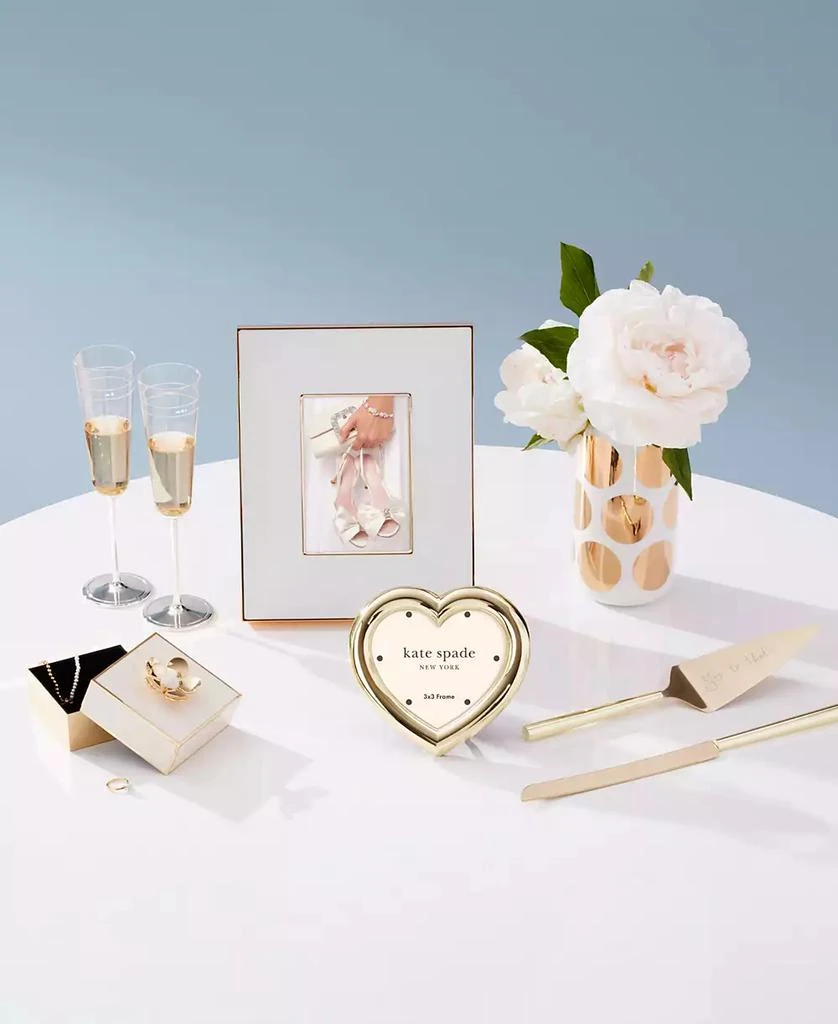 商品Kate Spade|Charmed Life Heart Frame,价格¥301,第3张图片详细描述