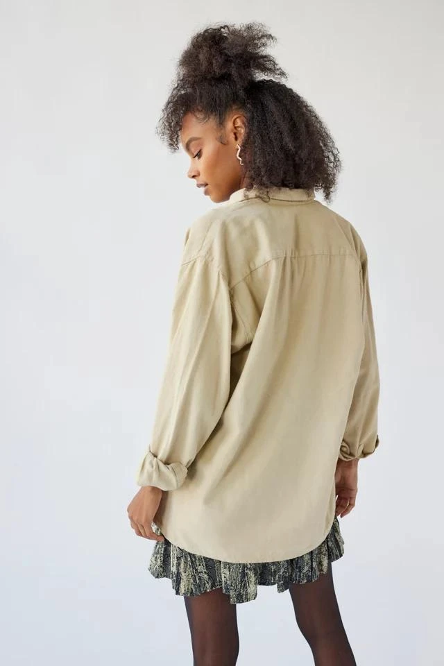商品Urban Renewal|Urban Renewal Remade Overdyed Solid Oversized Flannel Shirt,价格¥150,第2张图片详细描述