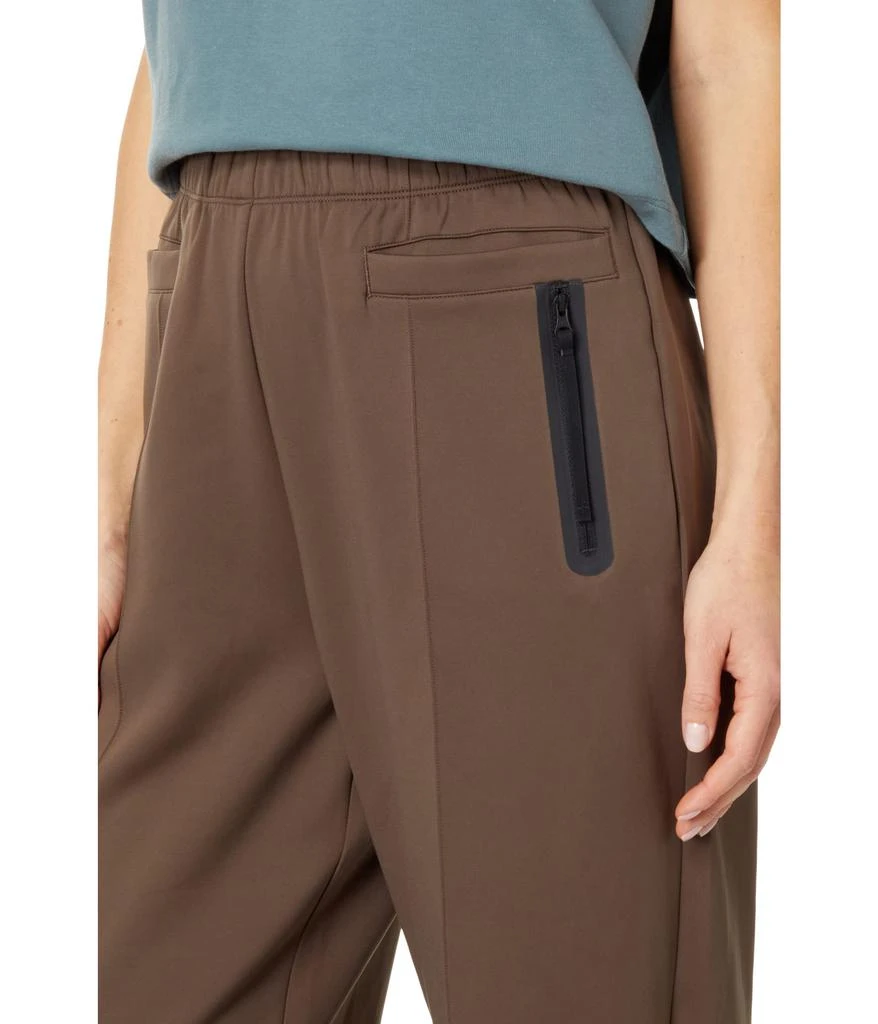 商品NIKE|Sportswear Dri-Fit Tech Pack Pants,价格¥809,第3张图片详细描述