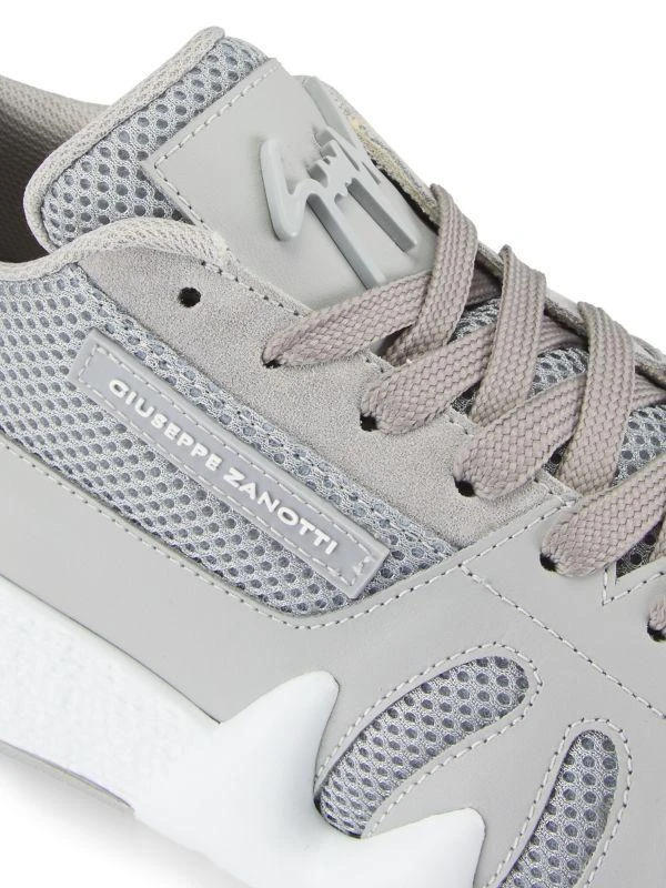Talon Suede & Mesh Sneaker 商品