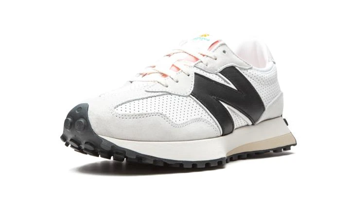 商品New Balance|New Balance 327,价格¥1959,第5张图片详细描述