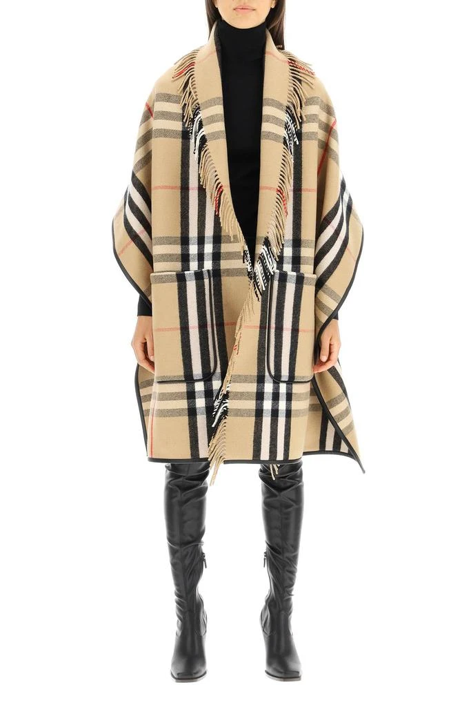 商品Burberry|Burberry tartan wool and cashmere cape,价格¥6405,第2张图片详细描述