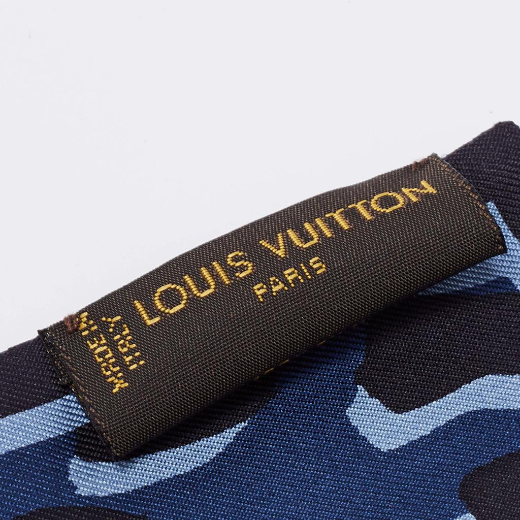 Louis Vuitton Blue Leopard Print Silk Bandeau Scarf商品第3张图片规格展示