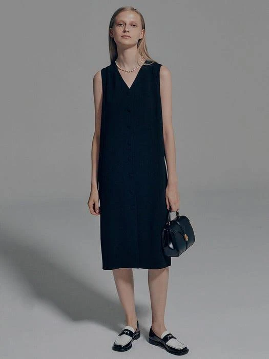 商品FRONTROW|[Drama Signature] Button-Down Vest Dress,价格¥1511,第4张图片详细描述