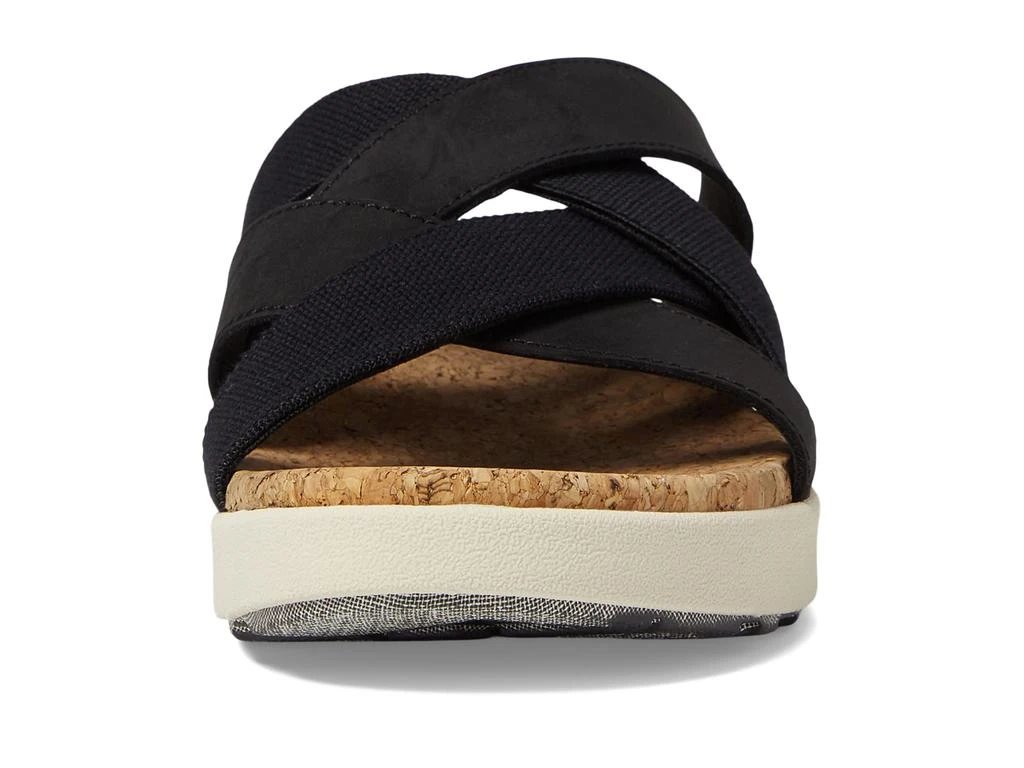商品Keen|Elle Mixed Slide,价格¥806,第2张图片详细描述