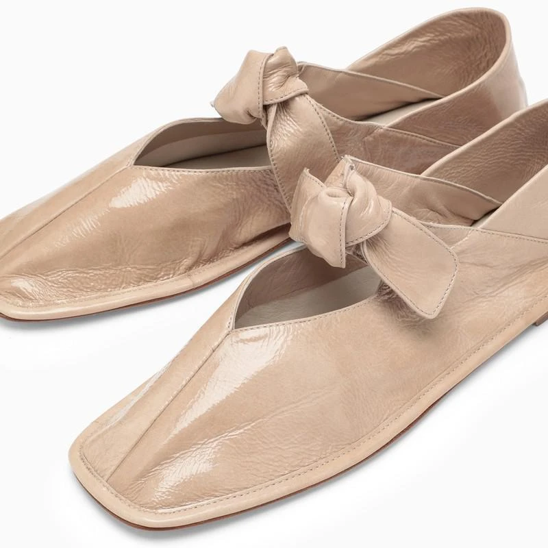 Llasada cream leather ballerina 商品