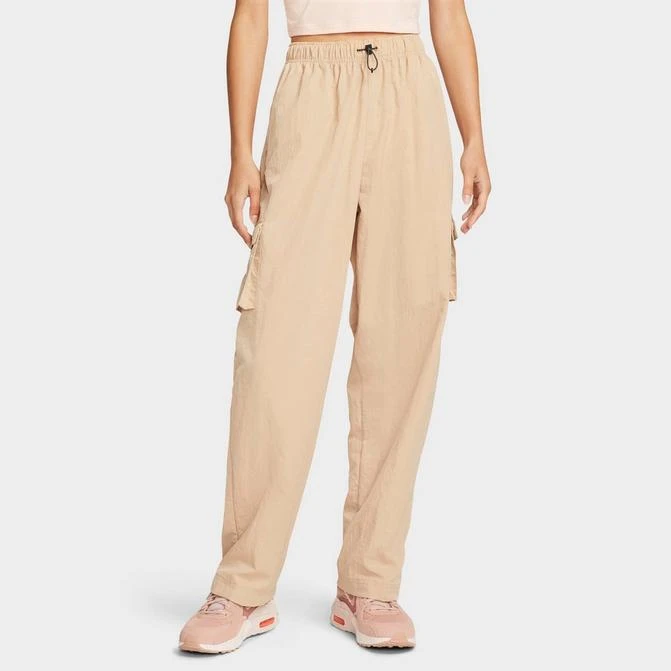 商品NIKE|Women's Nike Sportswear Essential High-Rise Woven Cargo Pants,价格¥596,第1张图片