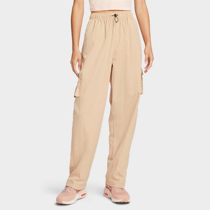 商品NIKE|Women's Nike Sportswear Essential High-Rise Woven Cargo Pants,价格¥588,第1张图片