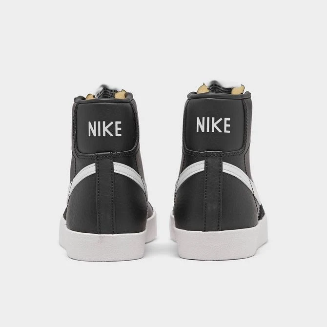 Nike Blazer 开拓者 运动板鞋 商品