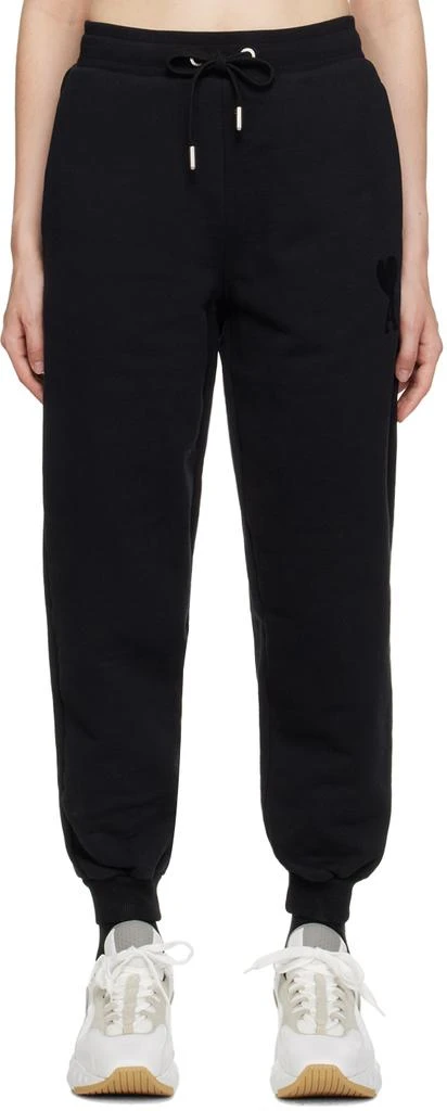 商品AMI|Black Ami de Cœur Sweatpants,价格¥687,第1张图片