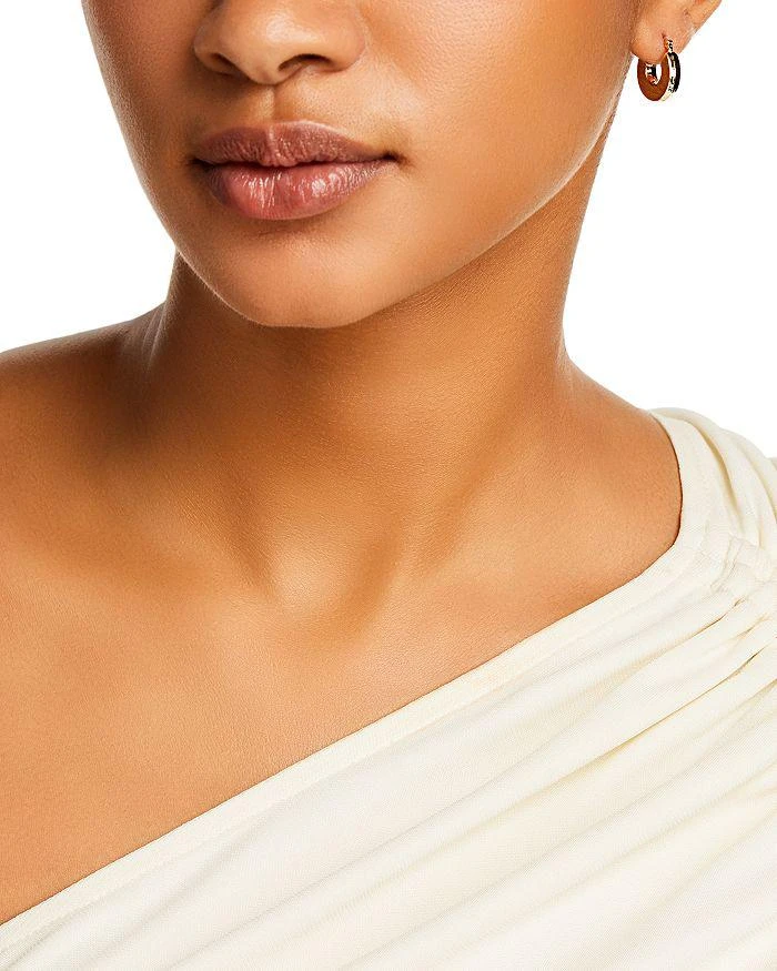 商品Bloomingdale's|Chunky Round Hoop Earrings in 14K Yellow Gold,价格¥1858,第2张图片详细描述
